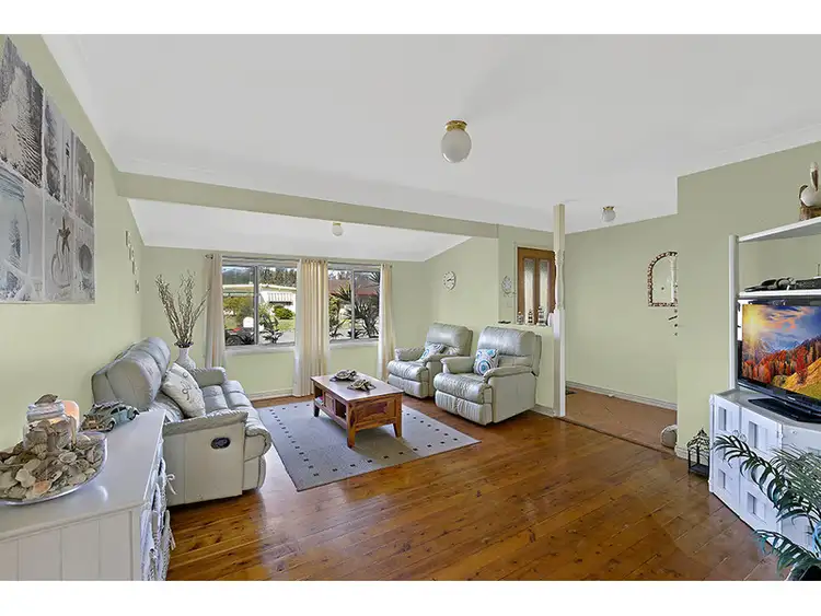 Third view of Homely house listing, 19 Kathleen White Crescent, Killarney Vale NSW 2261