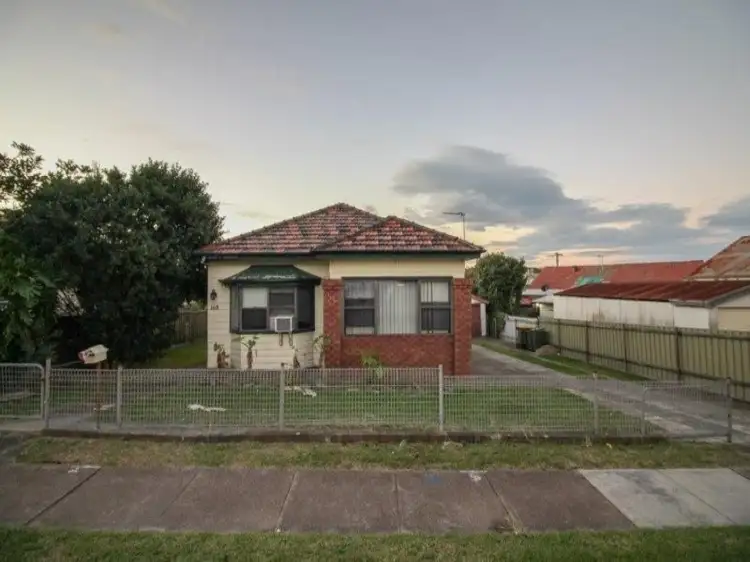 168 Newcastle Road, Wallsend NSW 2287