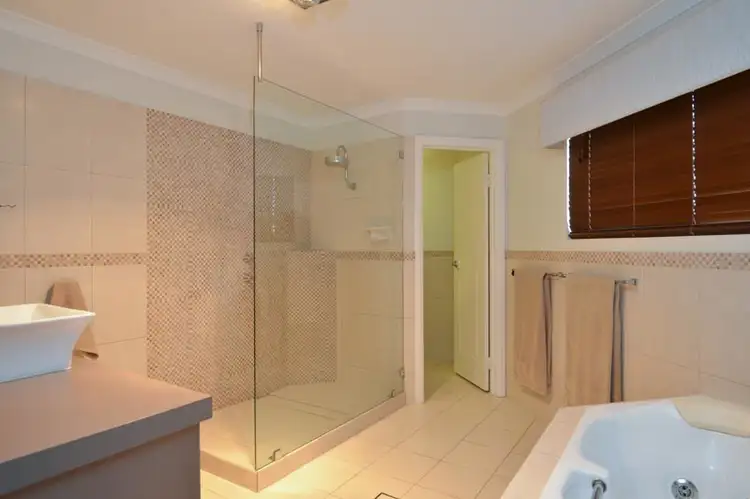 Fifth view of Homely house listing, 4 The Knoll, Somerville, Kalgoorlie WA 6430