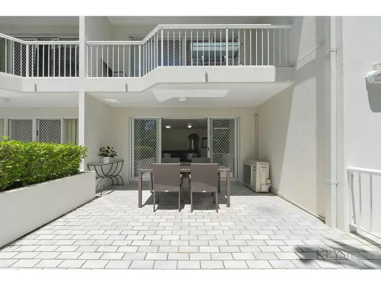 Seventh view of Homely apartment listing, 3/1 Cronin Avenue, Main Beach QLD 4217