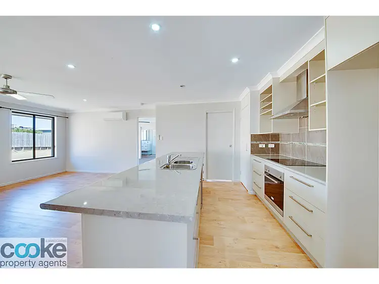 Second view of Homely house listing, 6 Acacia Grove, Lammermoor QLD 4703