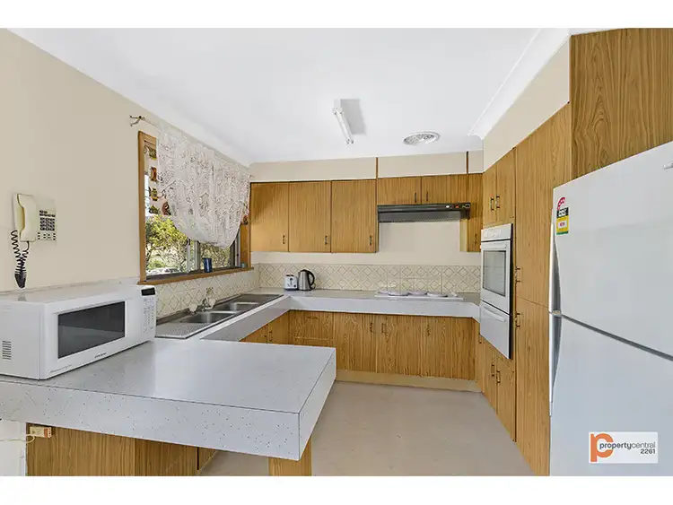 Fourth view of Homely house listing, 209 Lakedge Avenue, Berkeley Vale NSW 2261
