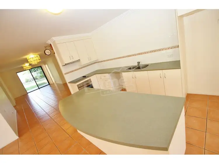 36 Card Street, Berserker QLD 4701