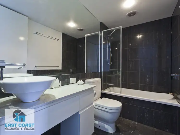 Sixth view of Homely unit listing, 204/1 O'Connell Street, Kangaroo Point QLD 4169