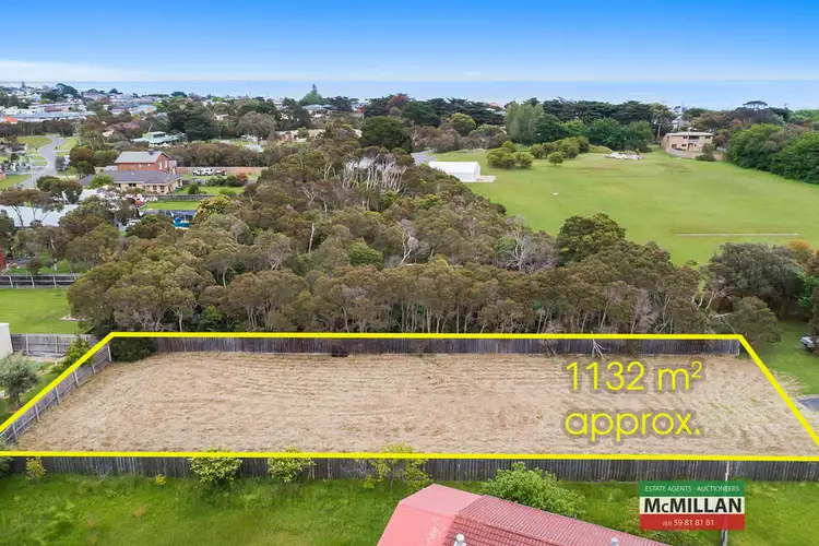 26 Balmoral Avenue, Safety Beach VIC 3936