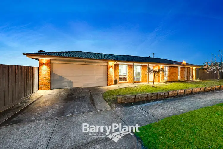 1 Ash Crescent, Pakenham VIC 3810