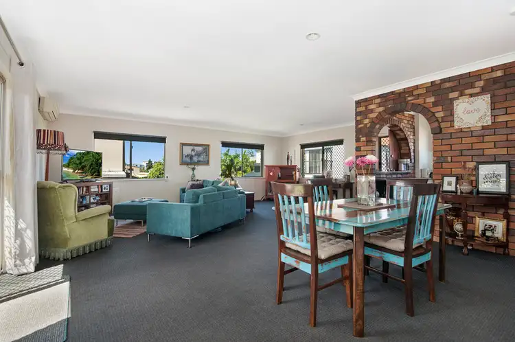 3/8 Nankeen Avenue, Paradise Point QLD 4216