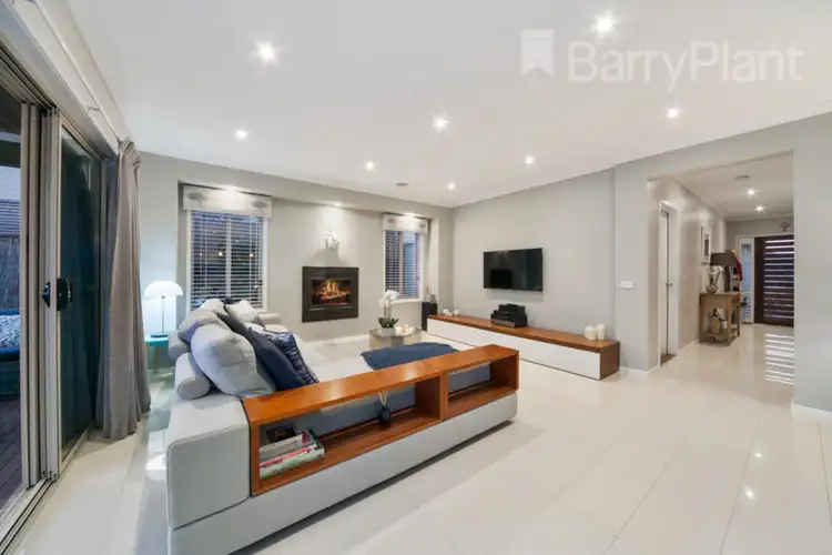 Fifth view of Homely house listing, 7 Grattan Way, Pakenham VIC 3810