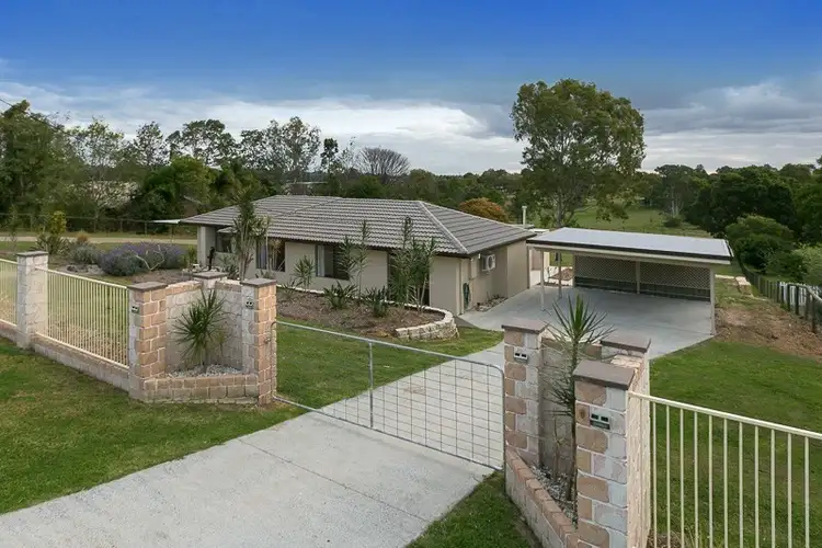 Seventh view of Homely house listing, 33-35 Islandview Street, Barellan Point QLD 4306