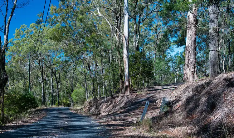 880 Grandview Road, Upper Brookfield QLD 4069