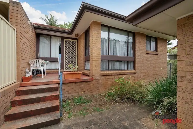 Main view of Homely house listing, 37 Fuchsia Crescent, Macquarie Fields NSW 2564