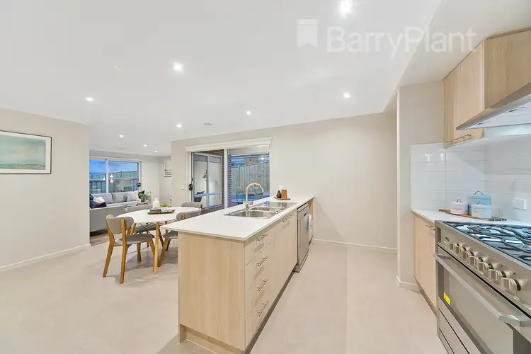 Fifth view of Homely house listing, 14 Highvale Rise, Warragul VIC 3820