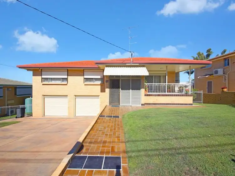 23 Tandanya Street, Mansfield QLD 4122