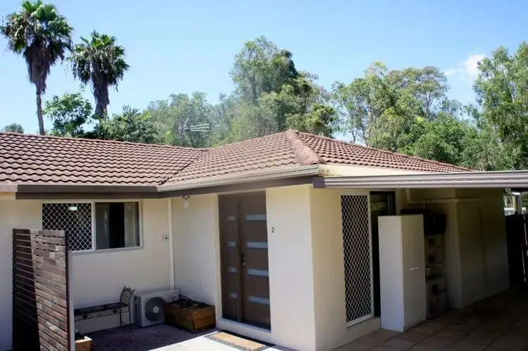 Fifth view of Homely semi-detached listing, 2/23 Telopea Street, Labrador QLD 4215