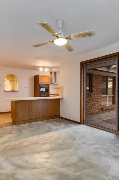 Fifth view of Homely house listing, 6 Bendigo Close, Trott Park SA 5158