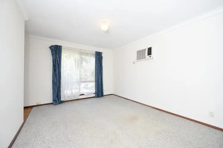 Seventh view of Homely house listing, 6 Galvin Court, Leeming WA 6149