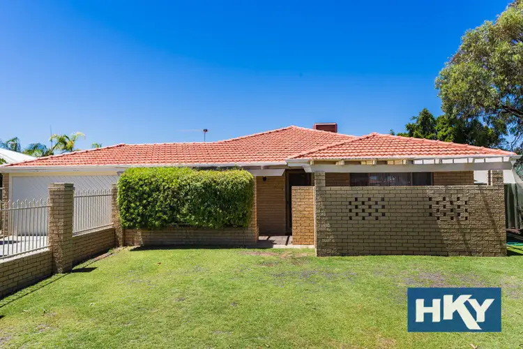 9 Axewood Place, Beechboro WA 6063