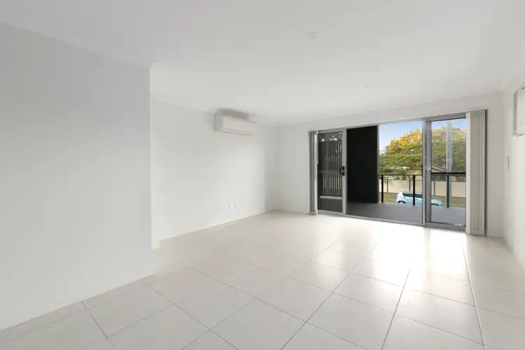 Second view of Homely unit listing, 4/9 Bombery Street, Cannon Hill QLD 4170