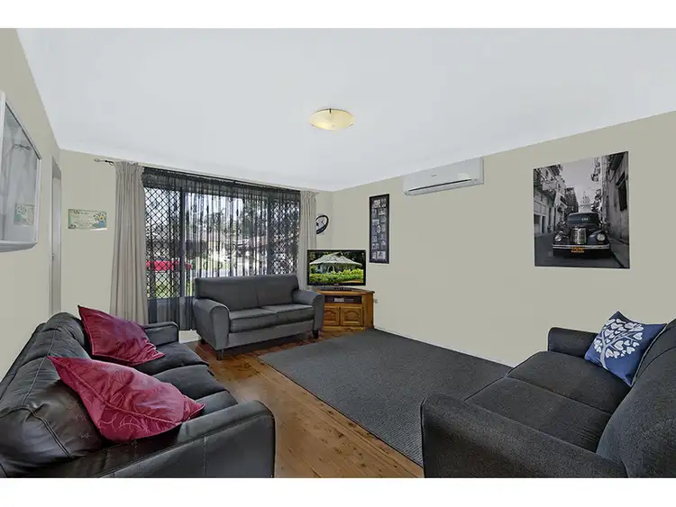 Second view of Homely house listing, 5 Buckingham Road, Berkeley Vale NSW 2261