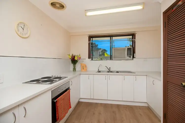 Second view of Homely semi-detached listing, 2/27 Jacaranda Avenue, Tweed Heads West NSW 2485