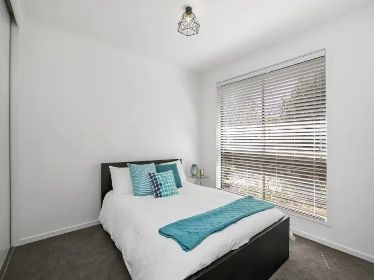 Fifth view of Homely unit listing, 2/16 Beatty Parade, Mornington VIC 3931