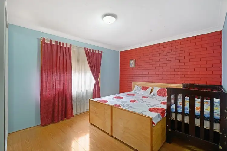 Fifth view of Homely villa listing, 18/4 Sitella Place, Ingleburn NSW 2565