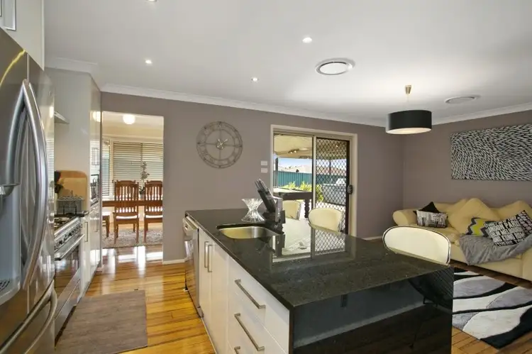Second view of Homely house listing, 31 Lemonwood Circuit, Thornton NSW 2322
