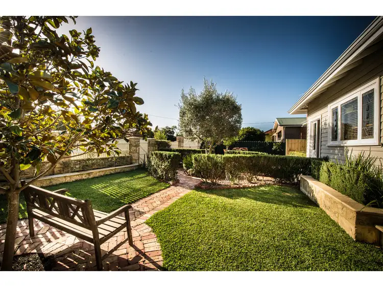 55 Snook Crescent, Hilton WA 6163