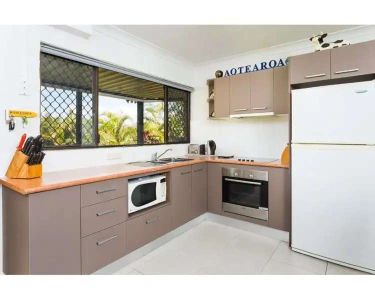 Sixth view of Homely house listing, 6 Barow Court, Ashmore QLD 4214
