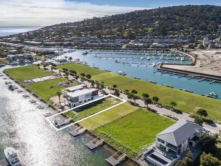 5 Brindabella Point, Safety Beach VIC 3936
