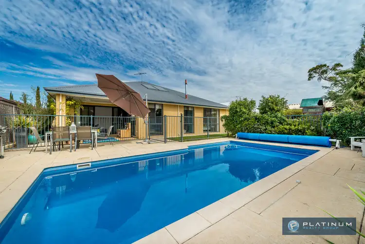 10 Basico Avenue, Sinagra WA 6065