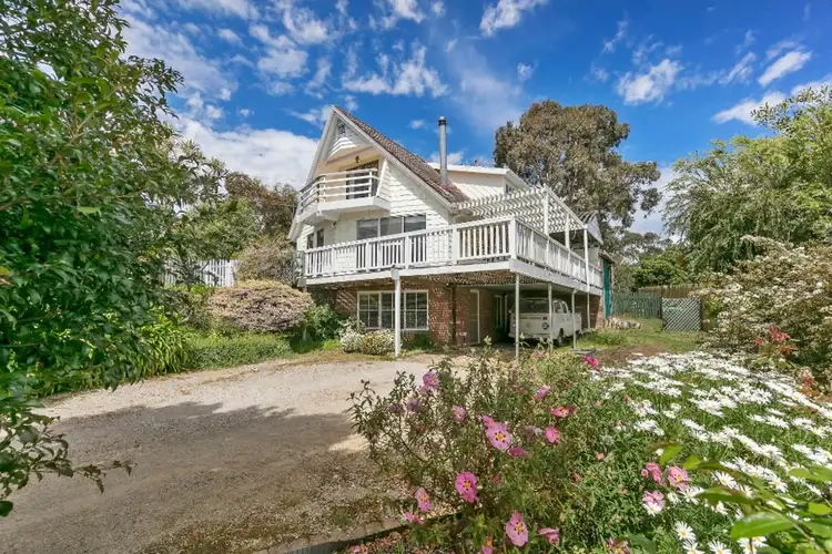 6 Suffolk Crescent, Mount Martha VIC 3934