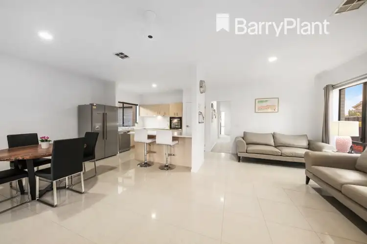 Fourth view of Homely house listing, 20 Everly Circuit, Pakenham VIC 3810