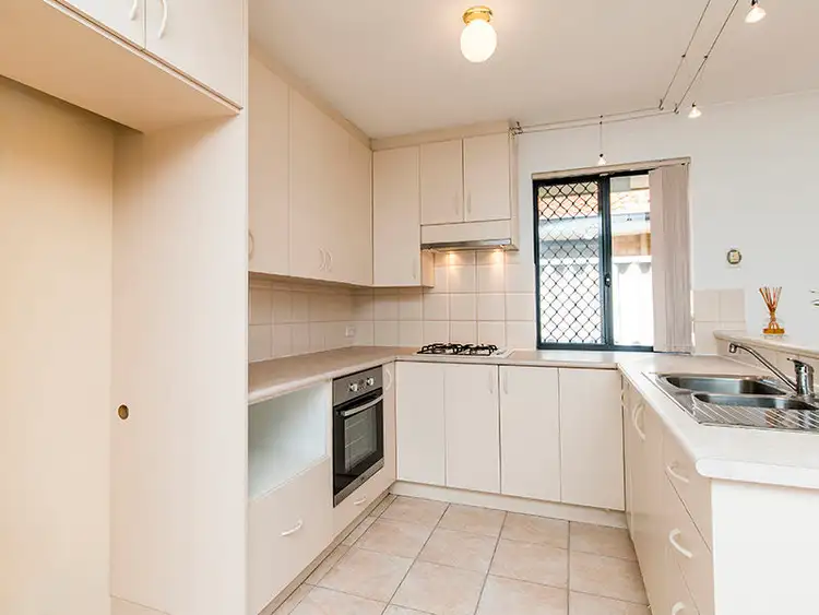 Seventh view of Homely unit listing, 6/14 - 16 Warwick Street, St James WA 6102
