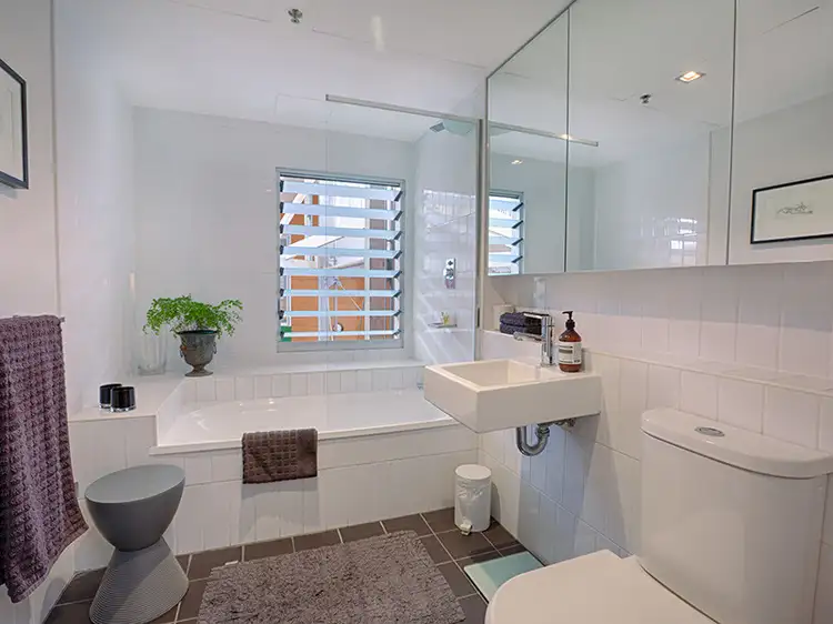 Sixth view of Homely apartment listing, 36 Vernon Terrace, Teneriffe QLD 4005