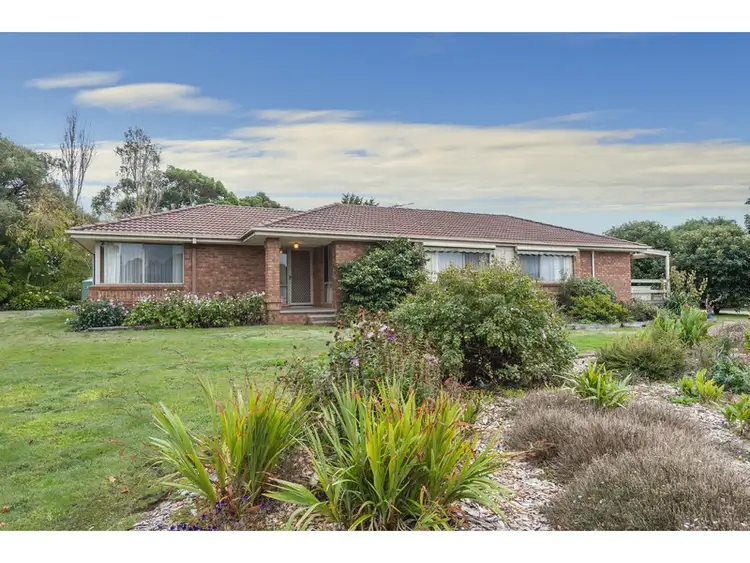 1763 Romsey Road, Romsey VIC 3434