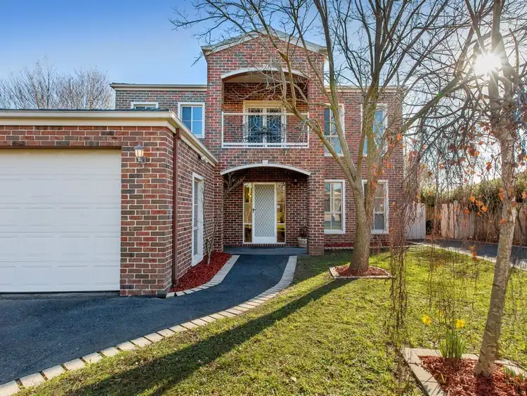 34 St Mitchell Circuit, Mornington VIC 3931