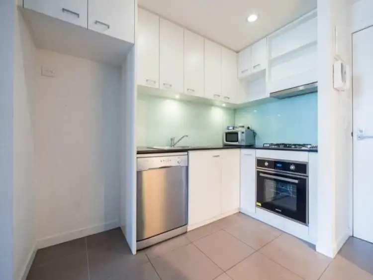 312/100 Plenty Road, Preston VIC 3072