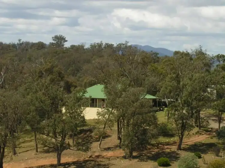 Second view of Homely house listing, 5 The Dress Circle, Mansfield VIC 3722