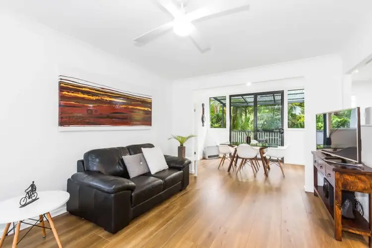 6 Mitchell Street, Uki NSW 2484
