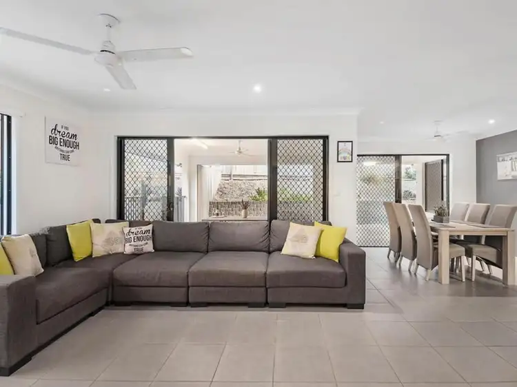 54 XAVIER HERBERT Drive, Redlynch QLD 4870