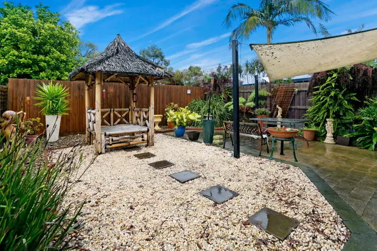 1/24 Nursery Avenue, Frankston VIC 3199