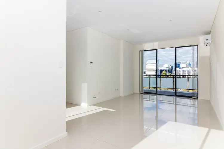 Fourth view of Homely apartment listing, 27&28/6 Sorrell, Parramatta NSW 2150