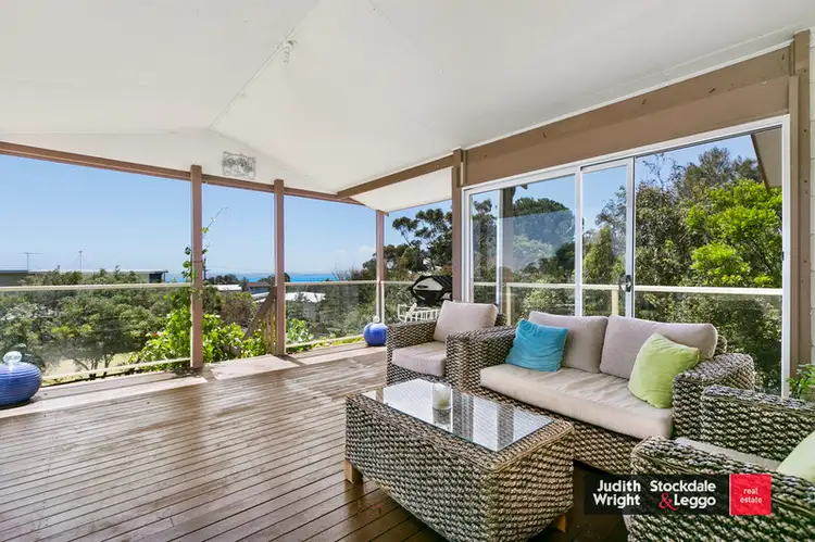 14 Bowcombe Crescent, Ventnor VIC 3922