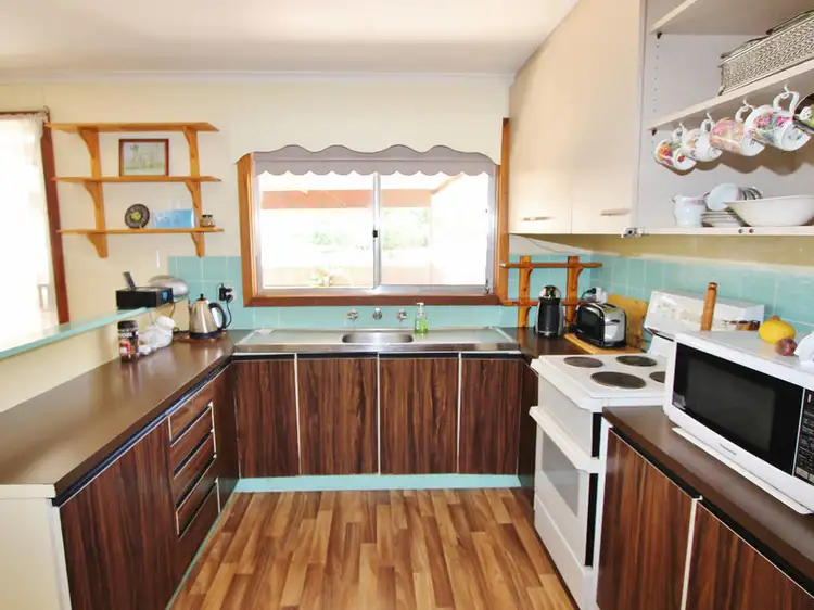 Sixth view of Homely house listing, 6 Prest Court, Mansfield VIC 3722