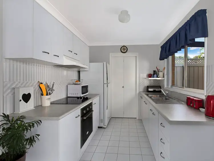 Third view of Homely unit listing, 6/236 Cresthaven Avenue, Bateau Bay NSW 2261