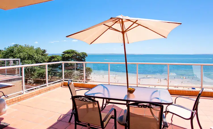 17/15-16 The Esplanade, Cowes VIC 3922