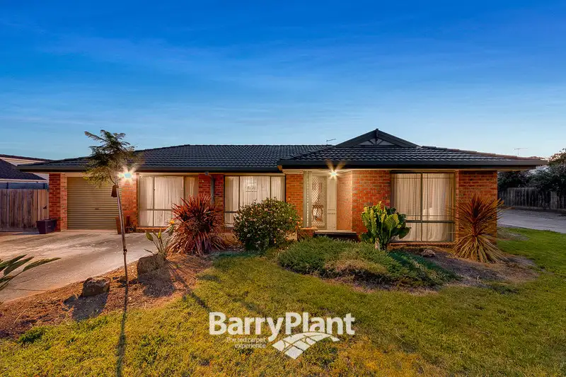 Main view of Homely house listing, 5 Claire Close, Pakenham VIC 3810