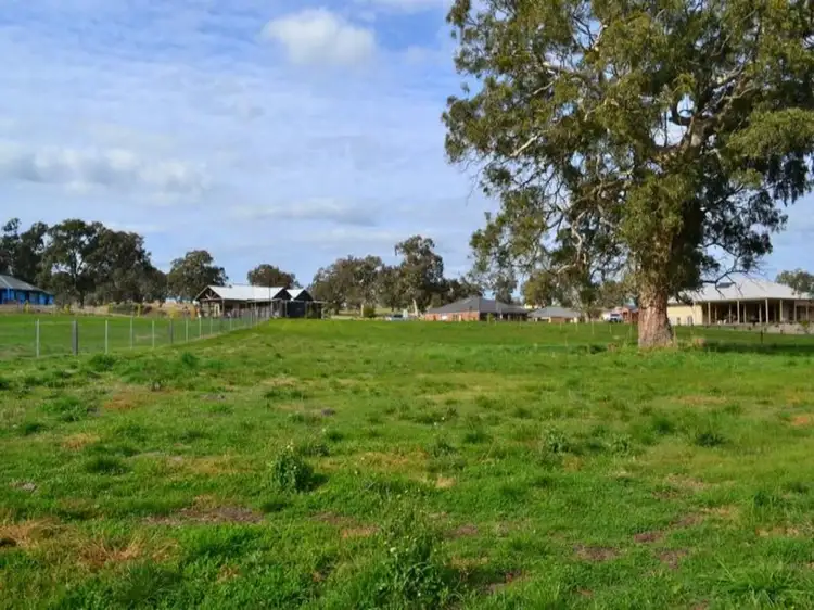 27 Kate Court, Mansfield VIC 3722