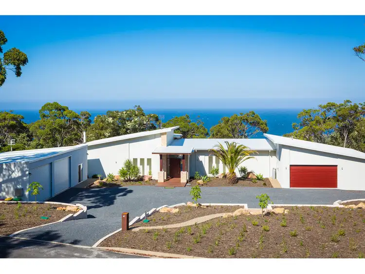 4 Rebecca Place, Tura Beach NSW 2548